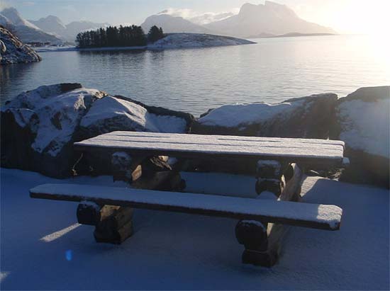 Jabenken, Tonnes i Lurøy