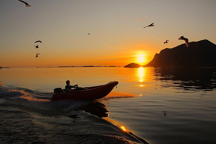 På sjøen utenfor Myre i Vesterålen